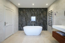 ASCAIN Superb renovated family home with mountain views 