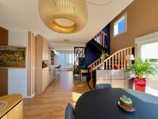 L’élégance du calme et la douceur de vivre – votre futur duplex vous attend