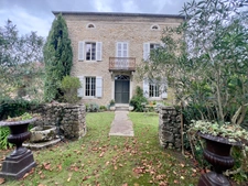 Exceptional Mansion – Between authenticity and elegance