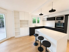 🌿 Anglet – Appartement rénové en rez-de-jardin avec terrasse, jardin et garage