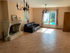 Dpt Bouches du Rhône (13), à vendre  maison P5  - Terrain de 630  