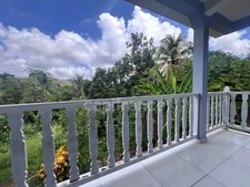 À vendre - Maison T7 de 201 m² + 100 m² non habitable sur un terrain de 1493 m² - LE MARIN (972)