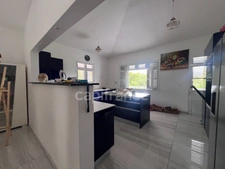 À vendre - Maison T7 de 201 m² + 100 m² non habitable sur un terrain de 1493 m² - LE MARIN (972)