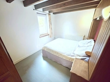 Maison à fort potentiel 183m2 habitable, grands garages, piscine, terrasse