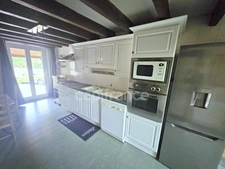 Maison à fort potentiel 183m2 habitable, grands garages, piscine, terrasse