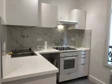 Dpt Paris (75), à louer PARIS 14EME ARRONDISSEMENT  GRAND STUDIO  34 m²