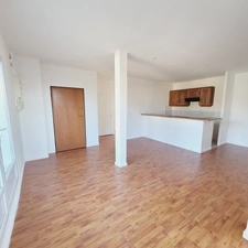 Appartement à vendre 3 pièces 65 M² LA CELLE SAINT CLOUD (78)