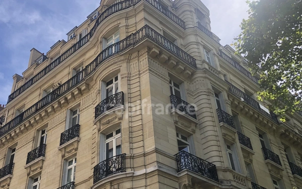 Plateau de chambre à vendre PARIS 16EME ARRONDISSEMENT (75)