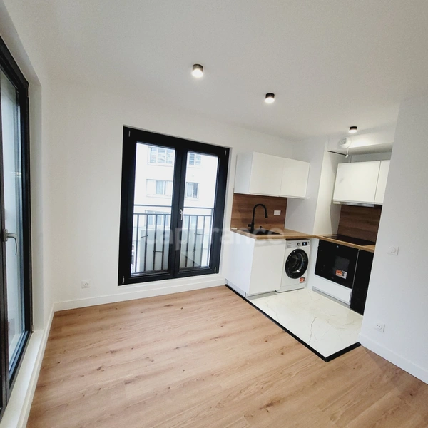Appartement à vendre 2 pièces PARIS 12EME ARRONDISSEMENT (75)