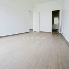 Dpt Val de Marne (94), à vendre CHAMPIGNY SUR MARNE appartement 2 pièces 50 m² avec jardin