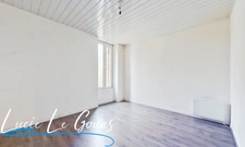 Appartement de 74m² 3 chambres, jardin et stationnement privatif