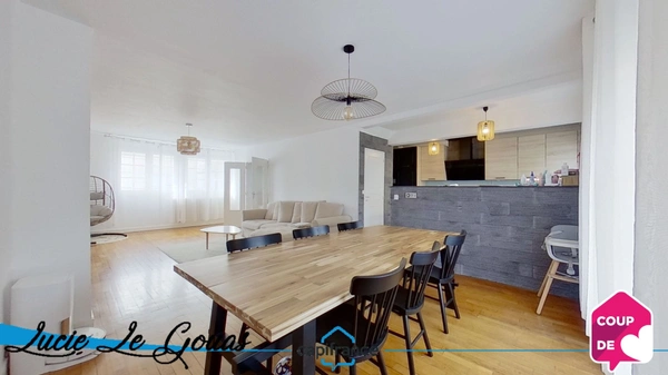 Maison jumelée de 114m² avec garage et jardin