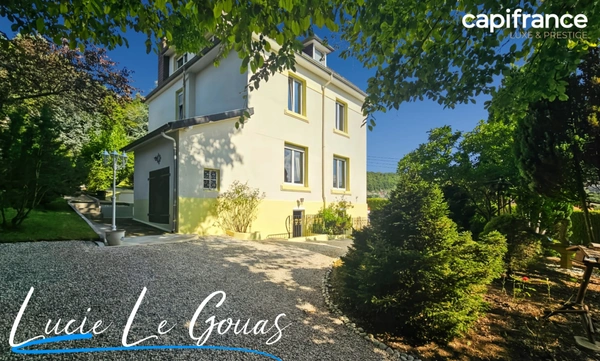 Demeure de 181m², parc clos et arboré, garage à Saulnes