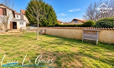 Maison mitoyenne de 97m² avec dépendances de 70m² au sol