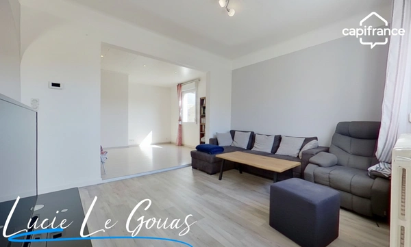 Maison individuelle de 167m² avec 5 chambres, jardin et garage à Longuyon