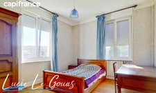 Propriété de 181m², parc clos et arbré, garage à Saulnes