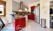 Maison mitoyenne de 97m² avec dépendances de 70m² au sol