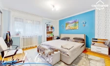 Maison mitoyenne 128 m² à Villerupt – 3 chambres, bureaux, sous-sol complet et grand garage