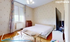 Propriété de 181m², parc clos et arbré, garage à Saulnes