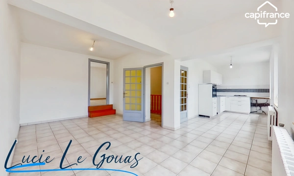 À vendre à Mexy – Grande maison familiale avec appartement indépendant et terrain de 672 m²
