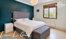 Maison mitoyenne de 97m² avec dépendances de 70m² au sol
