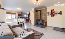 Maison mitoyenne de 97m² avec dépendances de 70m² au sol