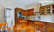 Propriété de 181m², parc clos et arbré, garage à Saulnes