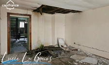 250m² house to renovate in Grand-Failly, with garden, barn and garage.