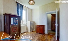 Propriété de 181m², parc clos et arbré, garage à Saulnes