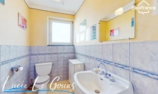 Maison individuelle de 186m² , 6 chambres, 2 garages, grand jardin.
