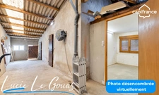Maison mitoyenne de 97m² avec dépendances de 70m² au sol