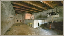 Proche Pezenas Remise avec Garage, hangar et cour 
