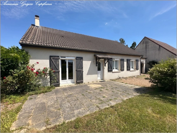 Courville-Sur-Eure - Lancey - maison de plain pied, 90 m², 3 chambres, garage, terrain 492 m²