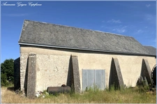 Loigny-La-Bataille - Maison de village - à rénover, combles aménageables, nombreuses dépendances, terrain 1 000 m²