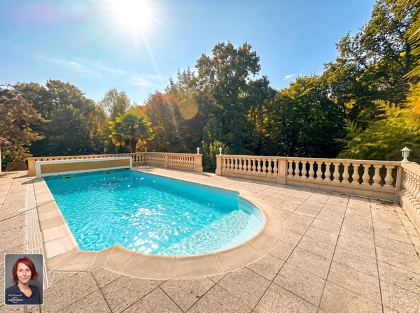 CHAMPROND EN GATINE (28)- Coup de cœur! Demeure de prestige au calme absolu, avec piscine chauffée, sur 5 592 m² de terrain boisé
