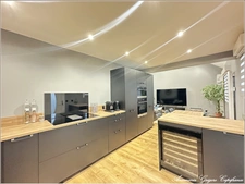 Courville-Sur-Eure, maison de plain pied, rénovée entièrement - 3 chambres, terrain clos de 2428 m²