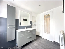 Le Favril ( 28190) Longère rénovée de 136 m², terrain clos de 2193 m² Paris à 1h20