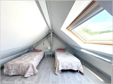 A vendre au centre de Landelles (28190) - longère rénovée de 165 m², 4 chambres, terrain clos de 900 m²
