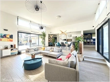 Le Thieulin ( 28240) - Villa d'exception - surface- 220 m² - 4 chambres, terrain 4398 m²