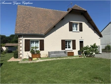 Saint-George-Sur-Eure (28190) Maison moderne d'une surface de 230 m², 6 chambres (possible 7 chambres)