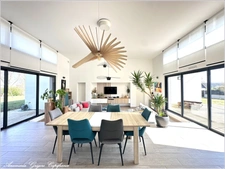 Le Thieulin ( 28240) - Villa d'exception - surface- 220 m² - 4 chambres, terrain 4398 m²