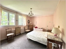 Courville-sur-Eure Maison familiale de 155 m², terrain arboré de 8317 m². Cadre exceptionnel et fort potentiel !