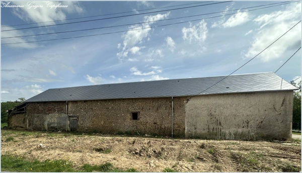 SAINT ARNOULT DES BOIS (28) Grange de 220 m² 