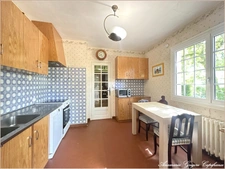 Courville-sur-Eure Maison familiale de 155 m², terrain arboré de 8317 m². Cadre exceptionnel et fort potentiel !