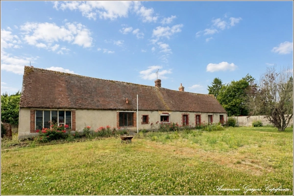 Mittainvilliers Verigny - Longère 90 m², 3 chambres, dépendance, combles aménageables, terrain 1388 m²
