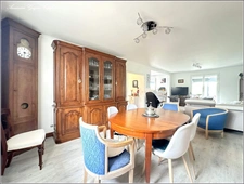 Courville-sur-Eure, belle maison de 193 m², 4 chambres, véranda, garages - 1926 m² de terrain 