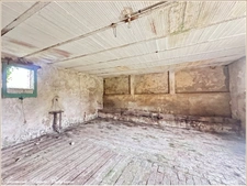 SAINT ARNOULT DES BOIS (28) Grange de 220 m² 