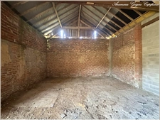SAINT ARNOULT DES BOIS (28) Grange de 220 m² 