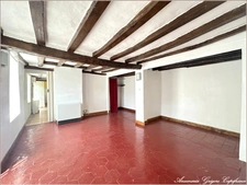 Centre de Courville-Sur-Eure - maison de 48 m², terrain 224 m²