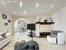 Propriété: maison de 120 m², 3 chambres, 150 m² de dépendances, terrain clos 2810 m² à 8 min de Chartres